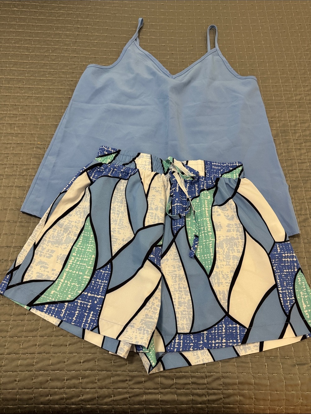 SHEIN Light Blue Spaghetti Strap Cami & Patterned Elastic Waist Shorts